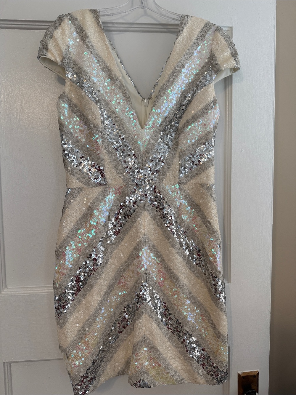 Like New Dress the Population Zoe Sequin Sheath Dress